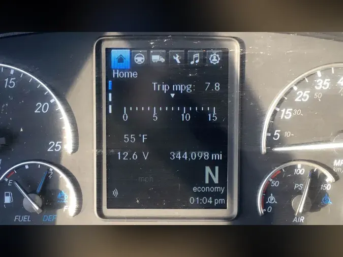 2022 Freightliner Cascadia 126d3c0aa1f804740ee53a60b3ca44c6285