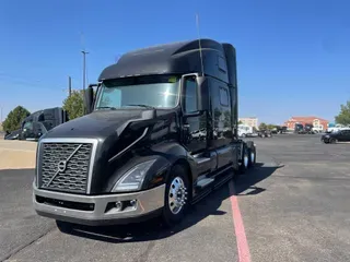 2025 VOLVO VNL64T860