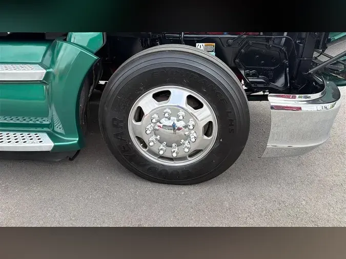 2021 KENWORTH T680