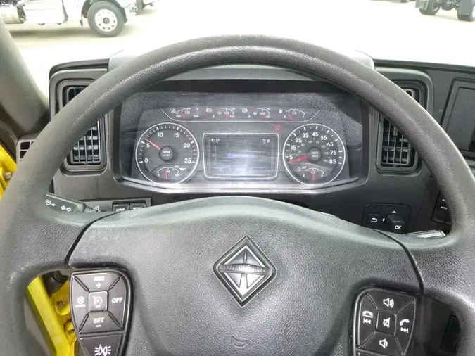 2023 International LT625d3c6edf7e229ffd33d1b59711a1bcd45