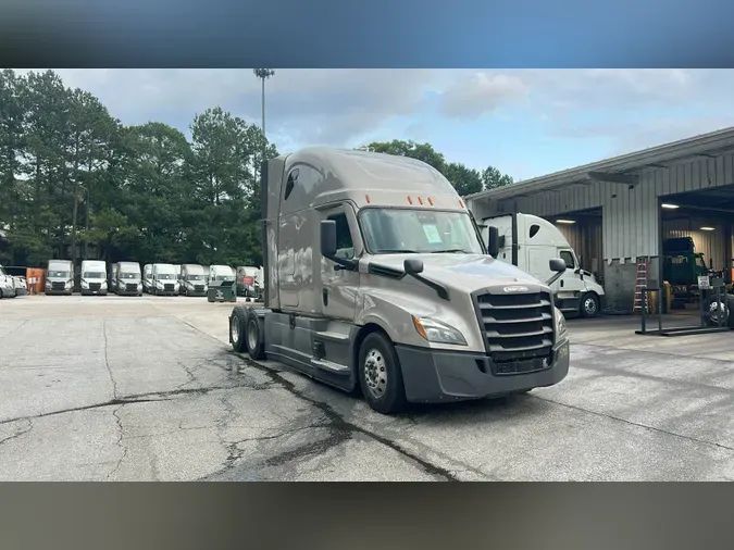 2021 Freightliner Cascadia 126d3c758399c3a6171aee3c63bce9a59f8