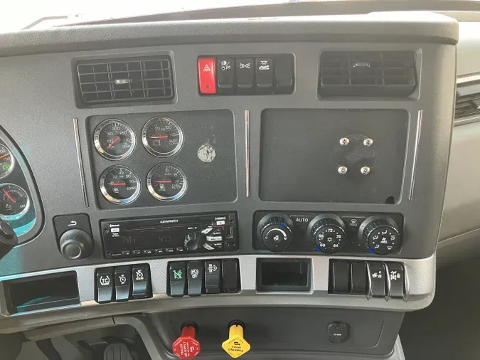 2020 Kenworth T680