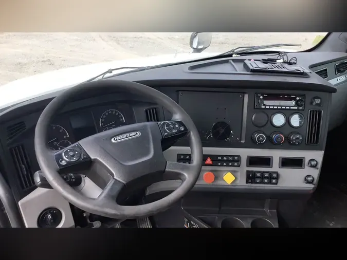 2020 Freightliner Cascadia 126d3cc31109945003f5865fb045670dd75
