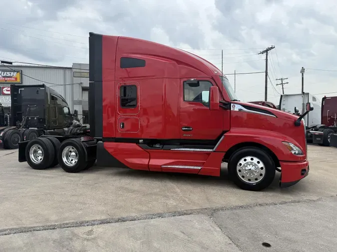 2024 Kenworth T680