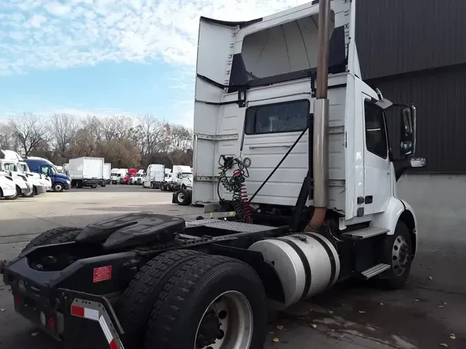 2019 VOLVO VNR42T 300d3d005e40cea5ea5295996c84d1585ec