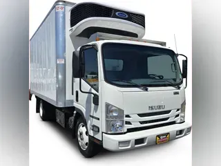 2022 Isuzu NRR