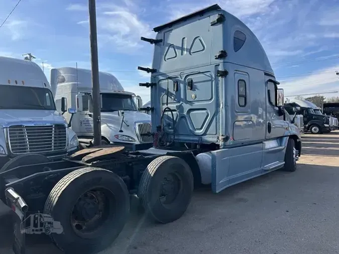 2017 FREIGHTLINER CASCADIA 125d3d18852a5d0870e4b329ddd2848700c