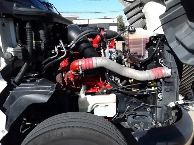 2020 NAVISTAR INTERNATIONAL LT625 SLPR CAB