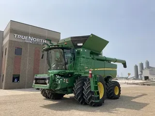 2020 John Deere S780