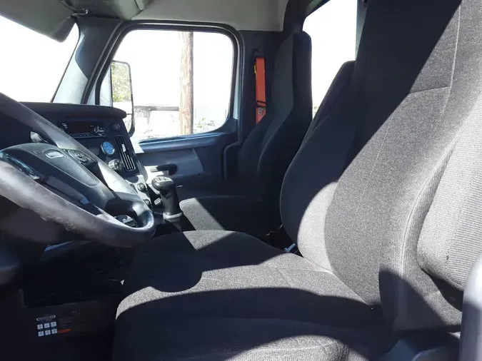 2020 FREIGHTLINER/MERCEDES NEW CASCADIA PX12664