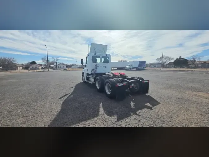 2019 FREIGHTLINER/MERCEDES CASCADIA 125d3f2a32ec332958fa48815a4463b97ff