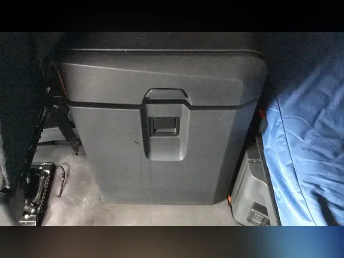 2021 Freightliner Cascadia 126