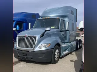 2022 INTERNATIONAL LT