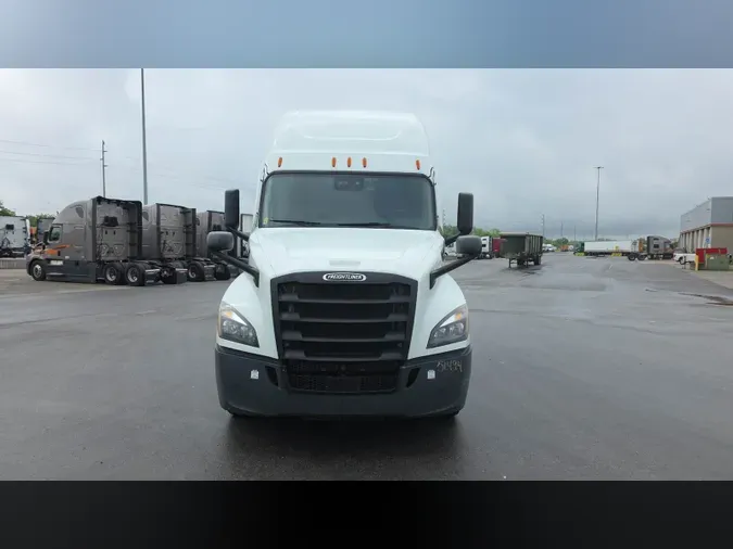 2021 Freightliner Cascadia 126d3f58dda3a8a4b5935c6b863e0431049