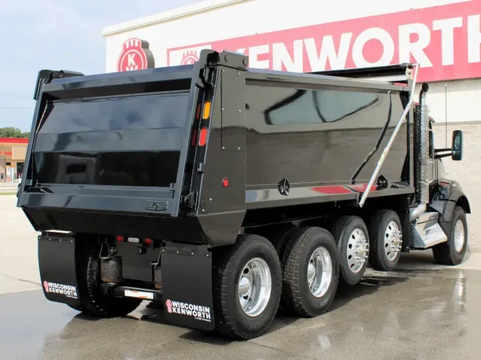 2025 Kenworth T880 Short Hood