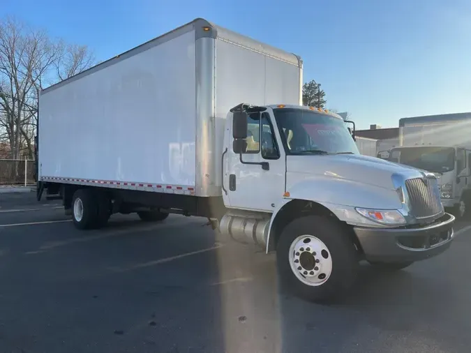 2019 NAVISTAR INTERNATIONAL 4300
