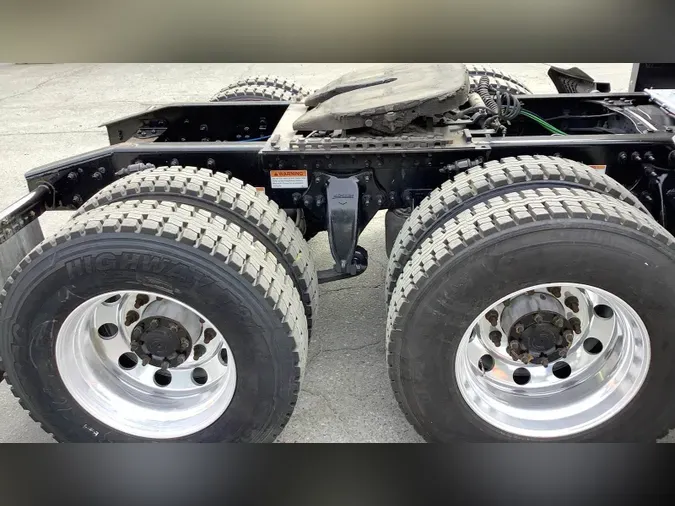 2022 Freightliner Cascadia 126d3fa43199354df72b11173d8413fd97d