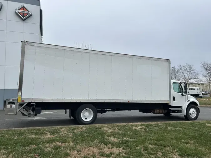 2022 Freightliner Business Class M2 106