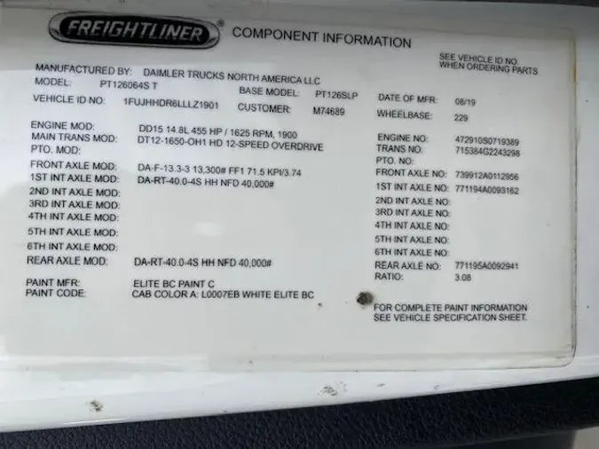 2020 Freightliner Cascadia