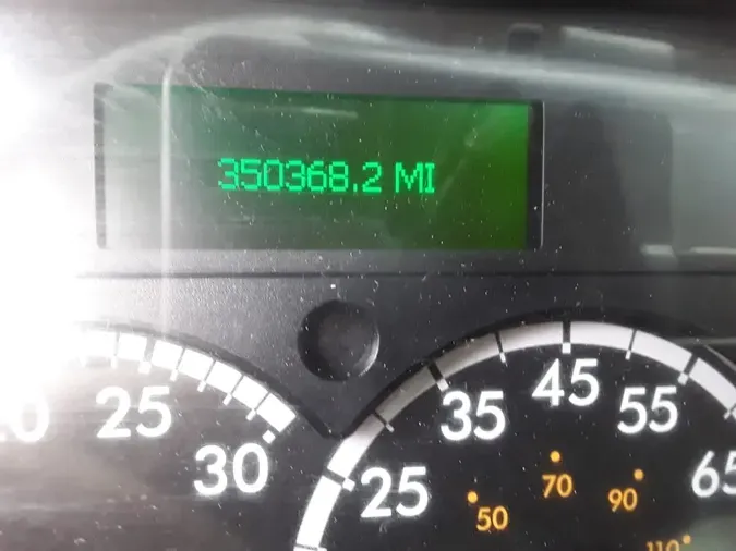 2020 FREIGHTLINER M2 106