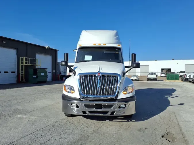 2020 NAVISTAR INTERNATIONAL LT625 SLPR CAB