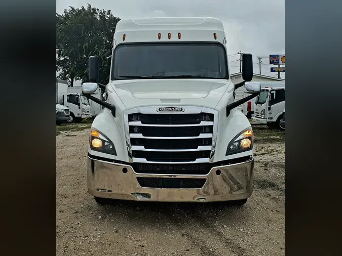 2020 FREIGHTLINER NEW CASCADIA PX12664