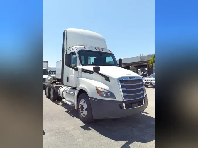 2020 FREIGHTLINER/MERCEDES NEW CASCADIA PX12664