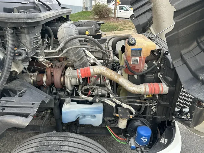 2025 International LT625