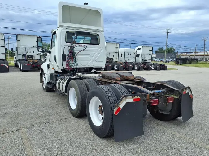 2019 NAVISTAR INTERNATIONAL LT625 DAYCAB T/A