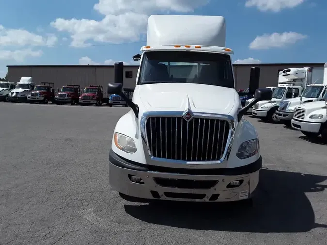 2019 NAVISTAR INTERNATIONAL LT625 DAYCAB T/A