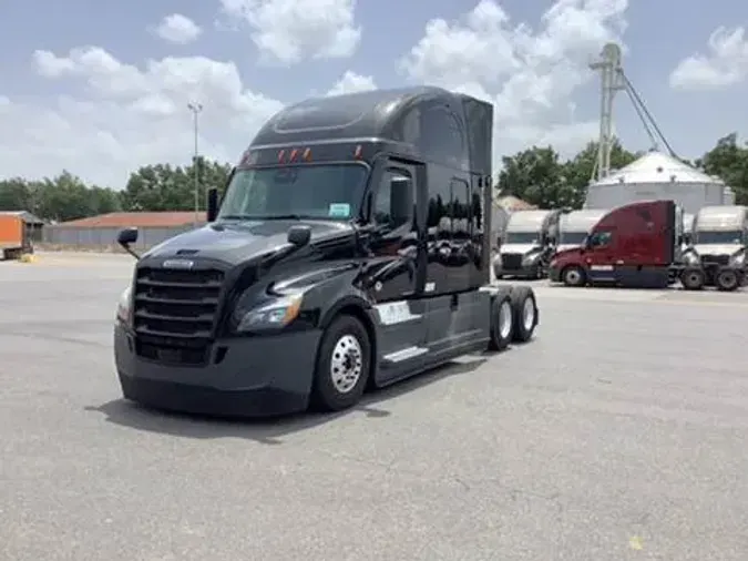 2021 Freightliner Cascadia