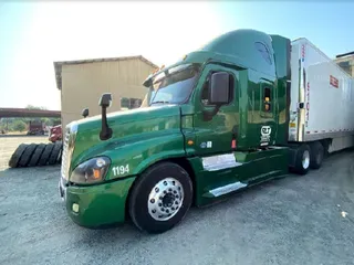 2015 FREIGHTLINER Cascadia