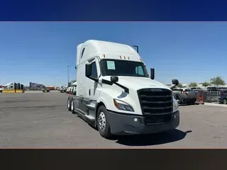 2022 Freightliner Cascadia 126