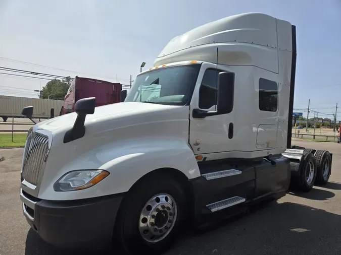 2019 International LT625