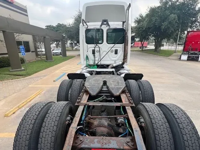 2013 Freightliner Cascadia