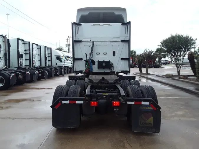 2019 NAVISTAR INTERNATIONAL LT625 SLPR CAB