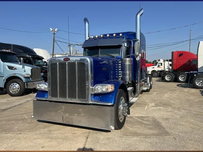 2023 Peterbilt 389