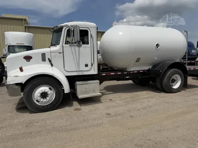 2002 PETERBILT 330d4259674ee923f8e6d2200a0edbba7a5