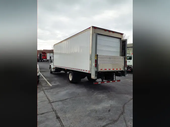 2019 FREIGHTLINER/MERCEDES M2 106