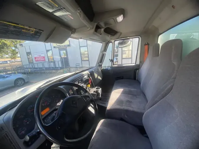 2019 NAVISTAR INTERNATIONAL 4300