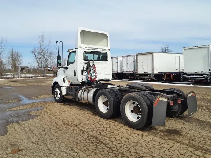 2019 NAVISTAR INTERNATIONAL LT625 DAYCAB T/A