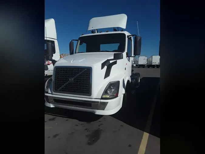 2016 VOLVO VNL42TRACTOR