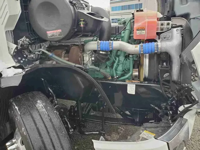 2024 VOLVO VNL64T760d430d4c76ed6af372f4761bd86d9fa83