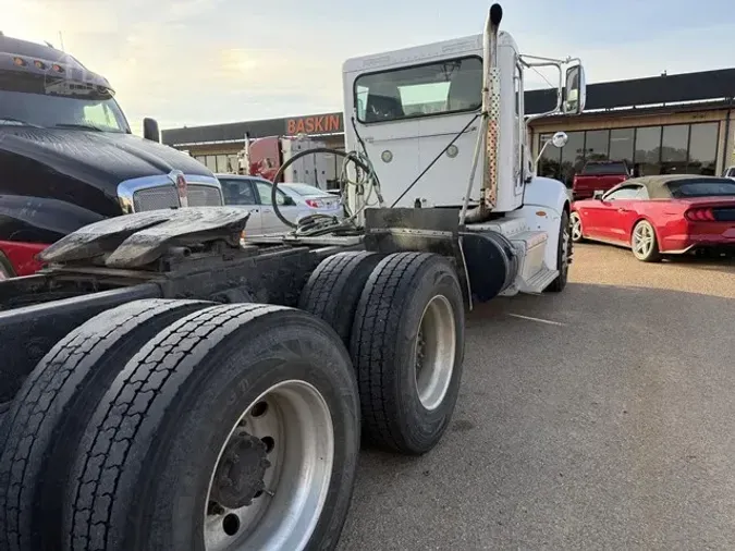 2013 PETERBILT 386