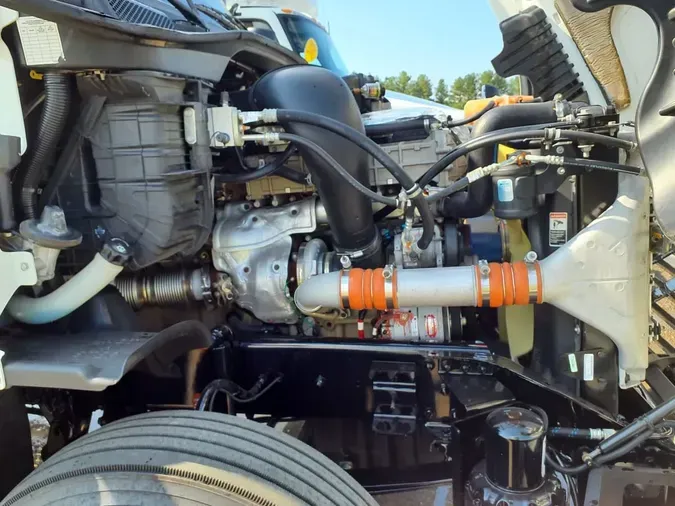 2018 FREIGHTLINER CASCADIA 125
