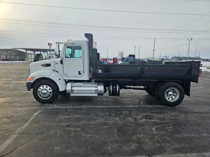 2021 Peterbilt 337