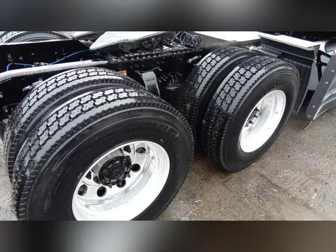 2024 Freightliner Cascadia 126d4370f48319c5c9462c7abf6eb1e7030