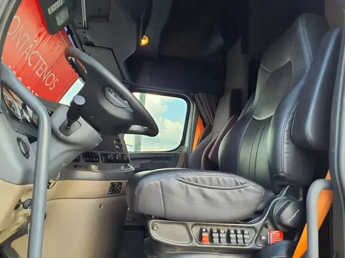 2020 FREIGHTLINER CASCADIA 125