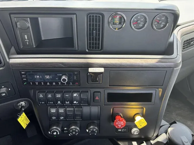 2027 International HV607