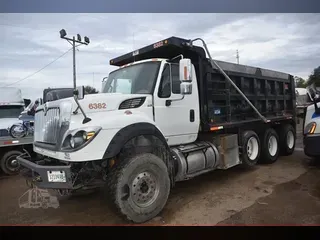 2015 INTERNATIONAL WORKSTAR 7600